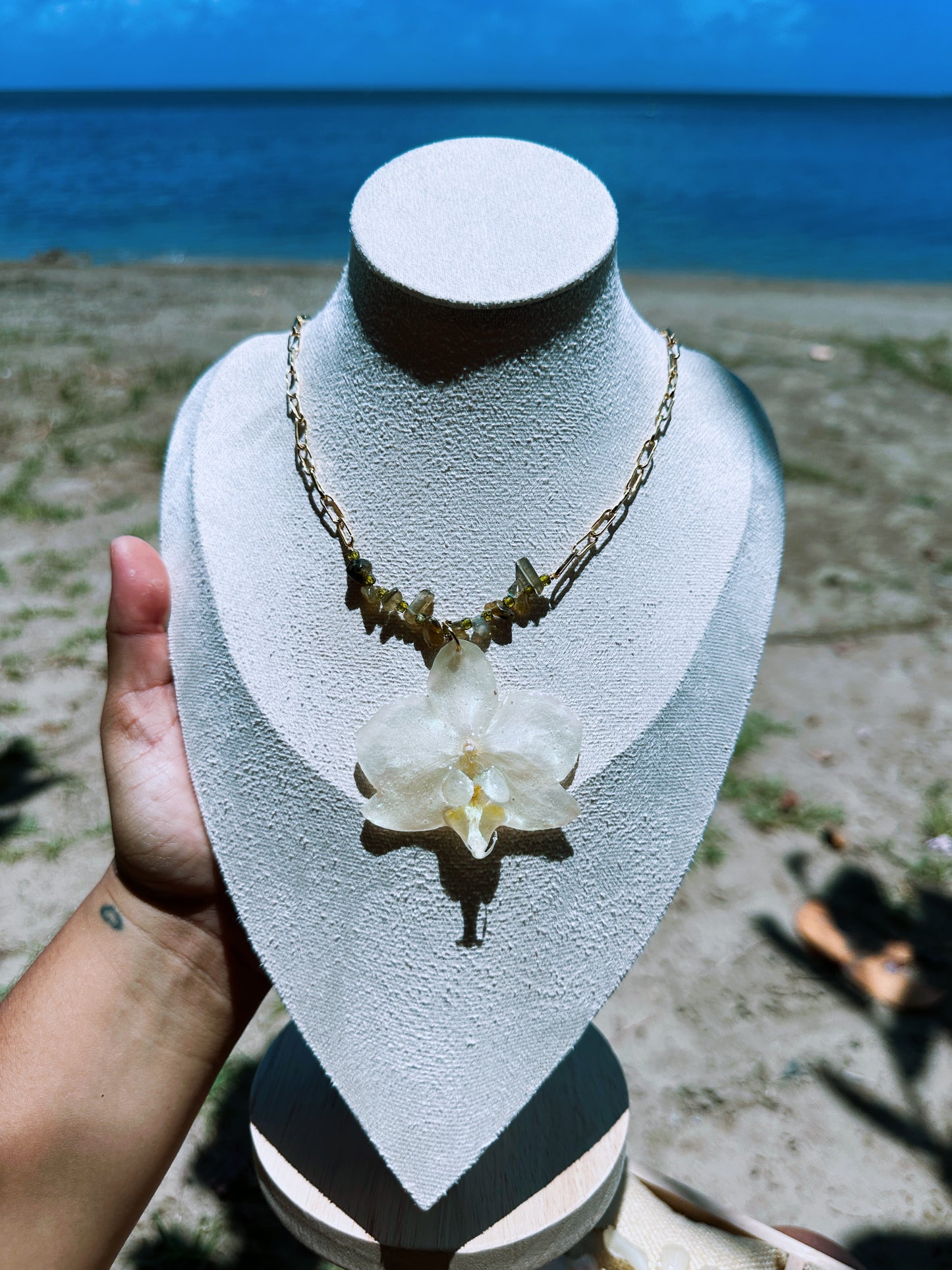 White Orchid/ Natural Larvikite Chip Beaded Necklace 18K