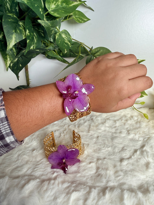 Phalaenopsis orchid bracelet