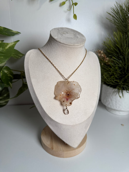 Flowers necklace
