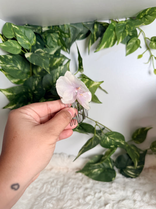 Blush Opal – Orchid Hair Comb