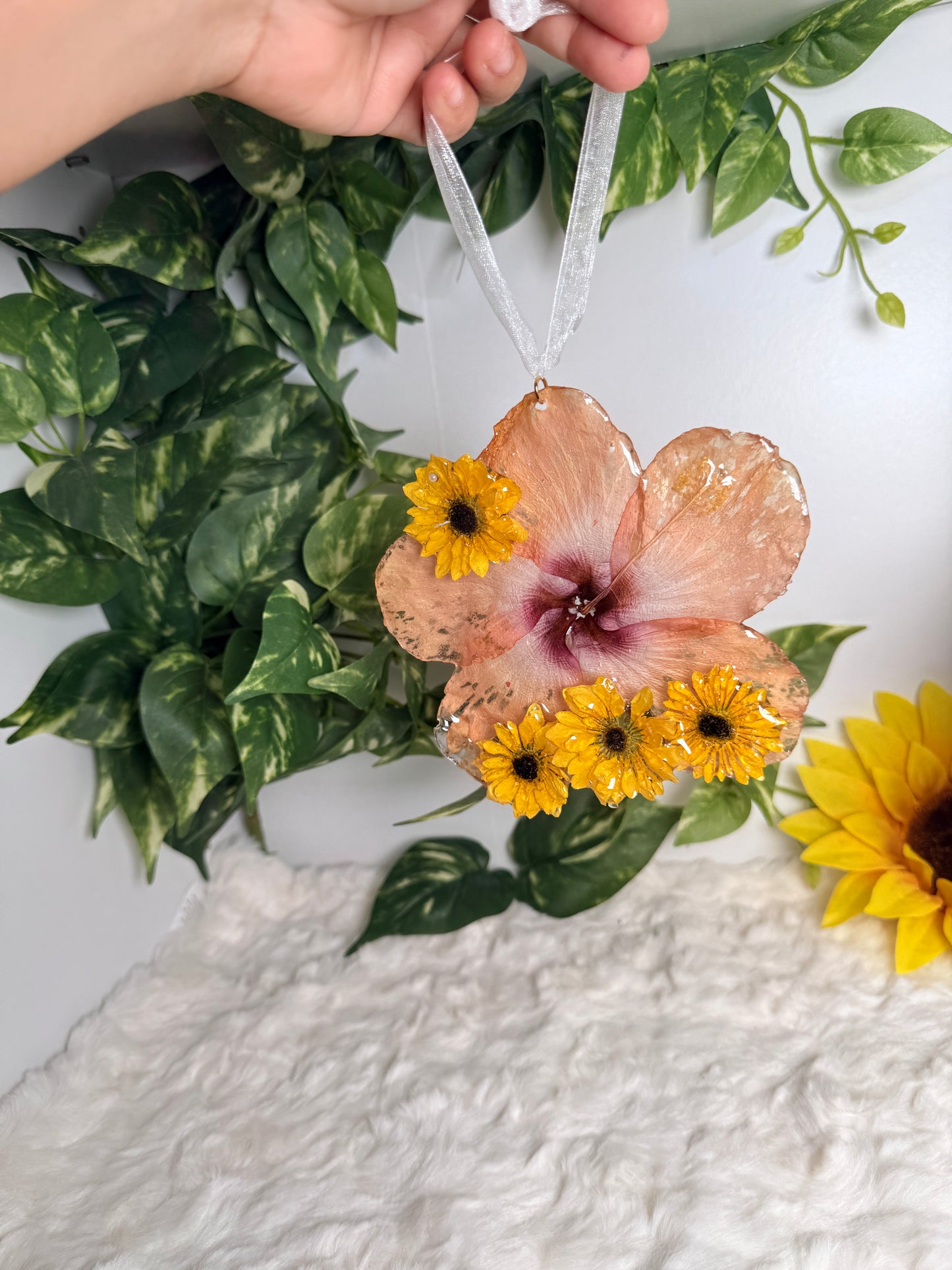 Golden Daisy Exotic Poppy Hanging