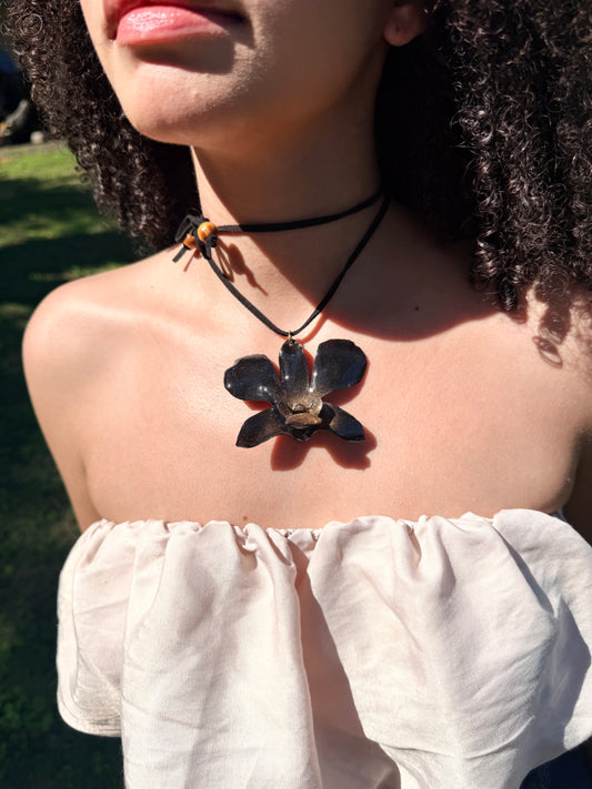 Black Orchid Dendrobium Choker