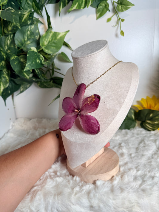 Exotic Violet Mini Bloom Necklace