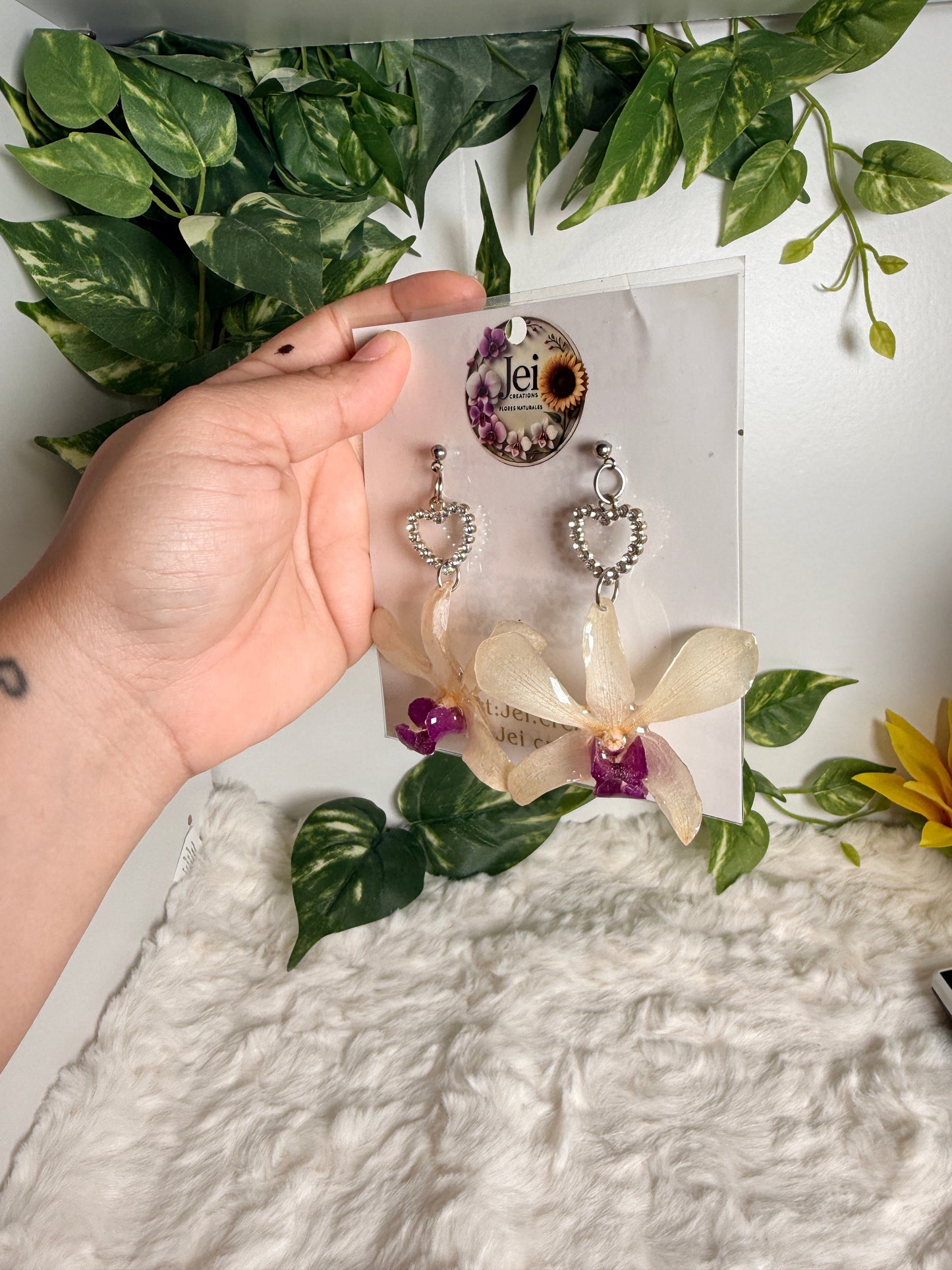 White/purple Dendrobium earrings