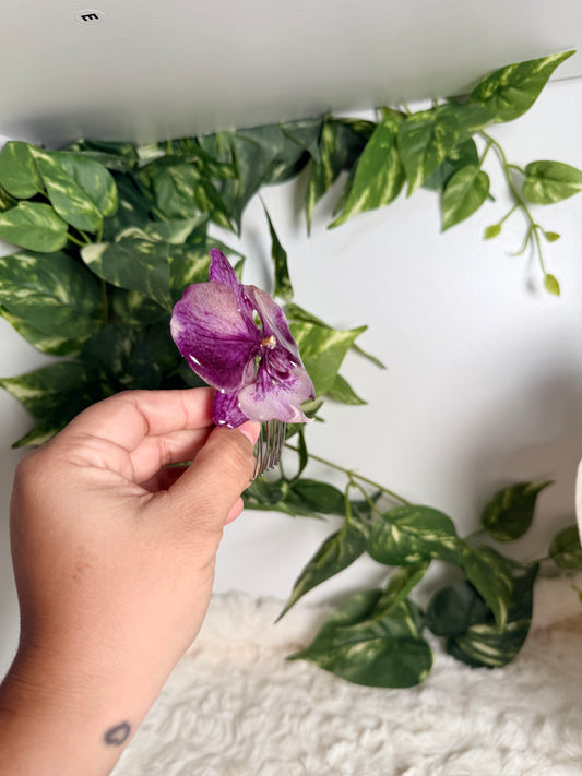 Violet Eclipse – Orchid Hair Comb