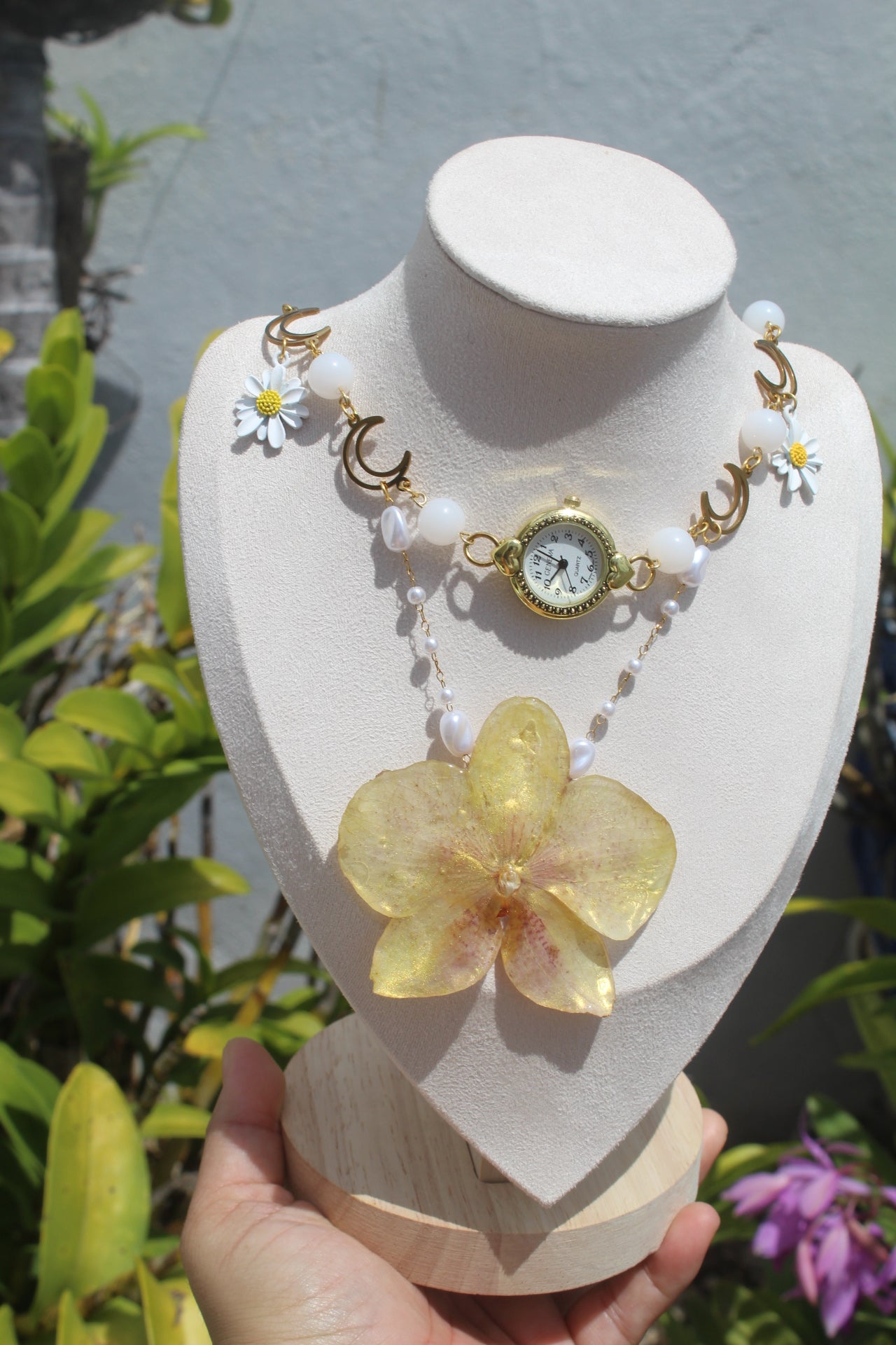 Orchid clock fancy necklace