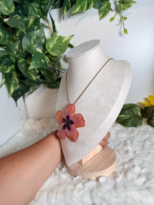 Exotic Peach Mini Bloom Necklace