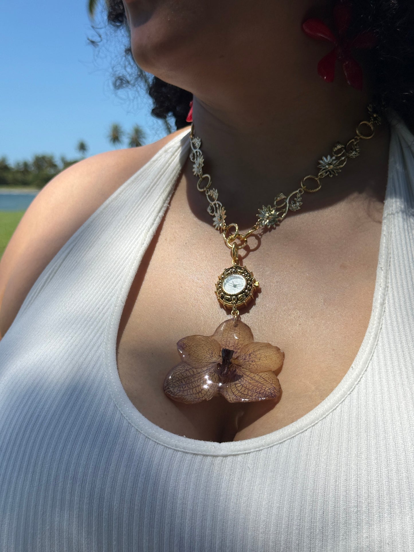 Orchid necklace clock