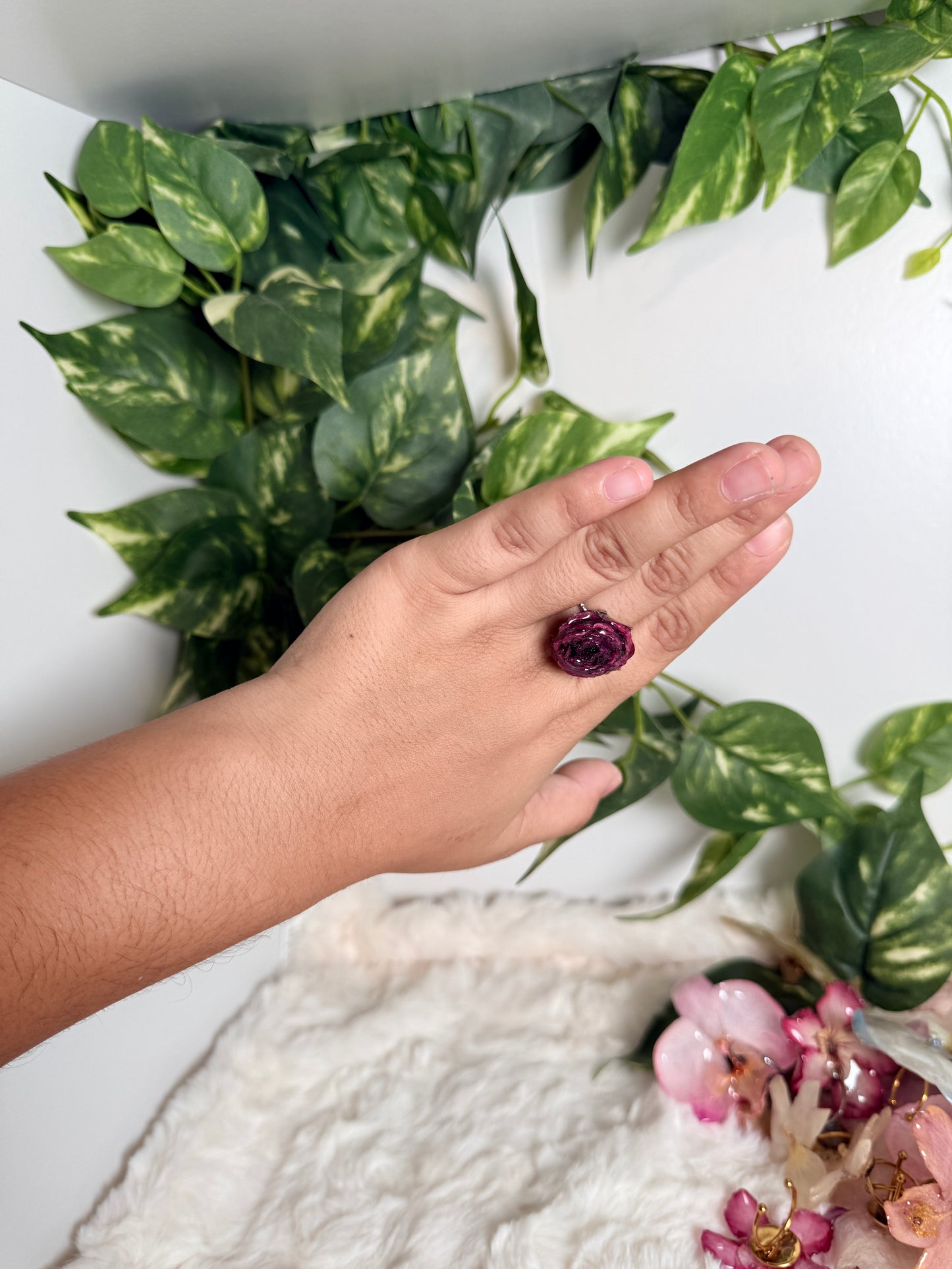 Mini Rose Whisper Ring