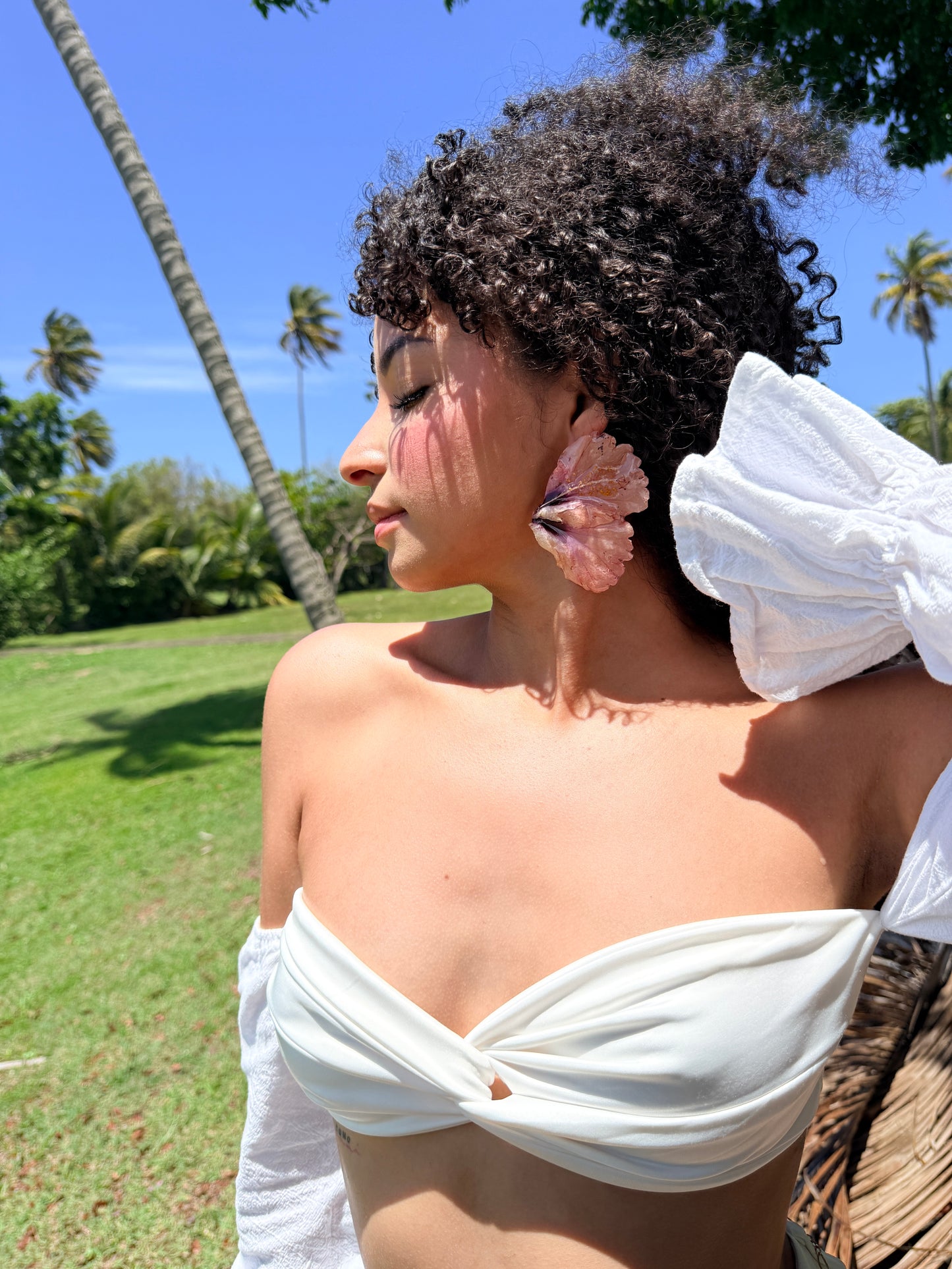 Amapola stud earrings
