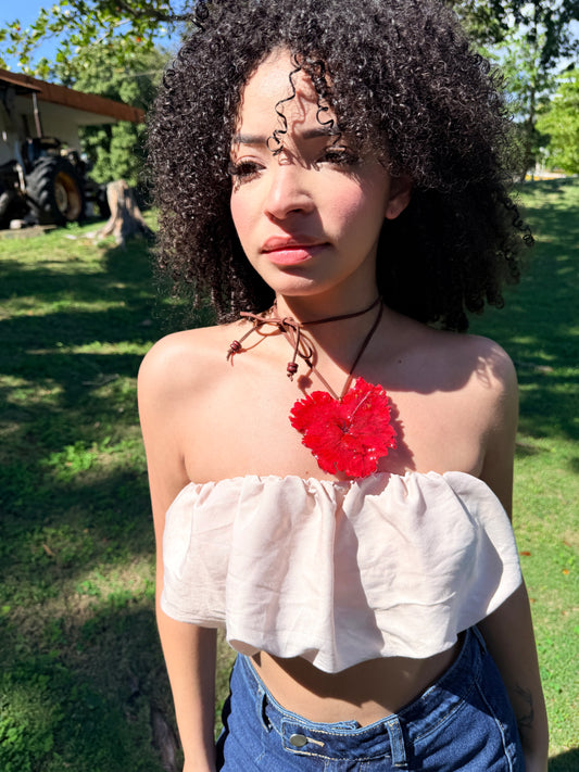 Amapola heart choker