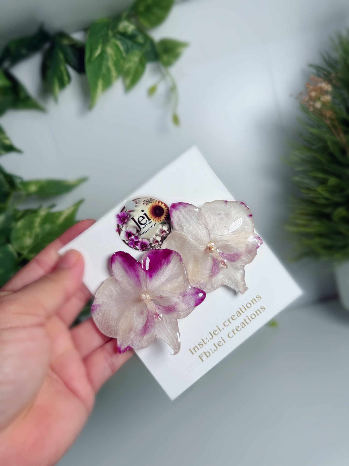 Phalaenopsis Orchid stud