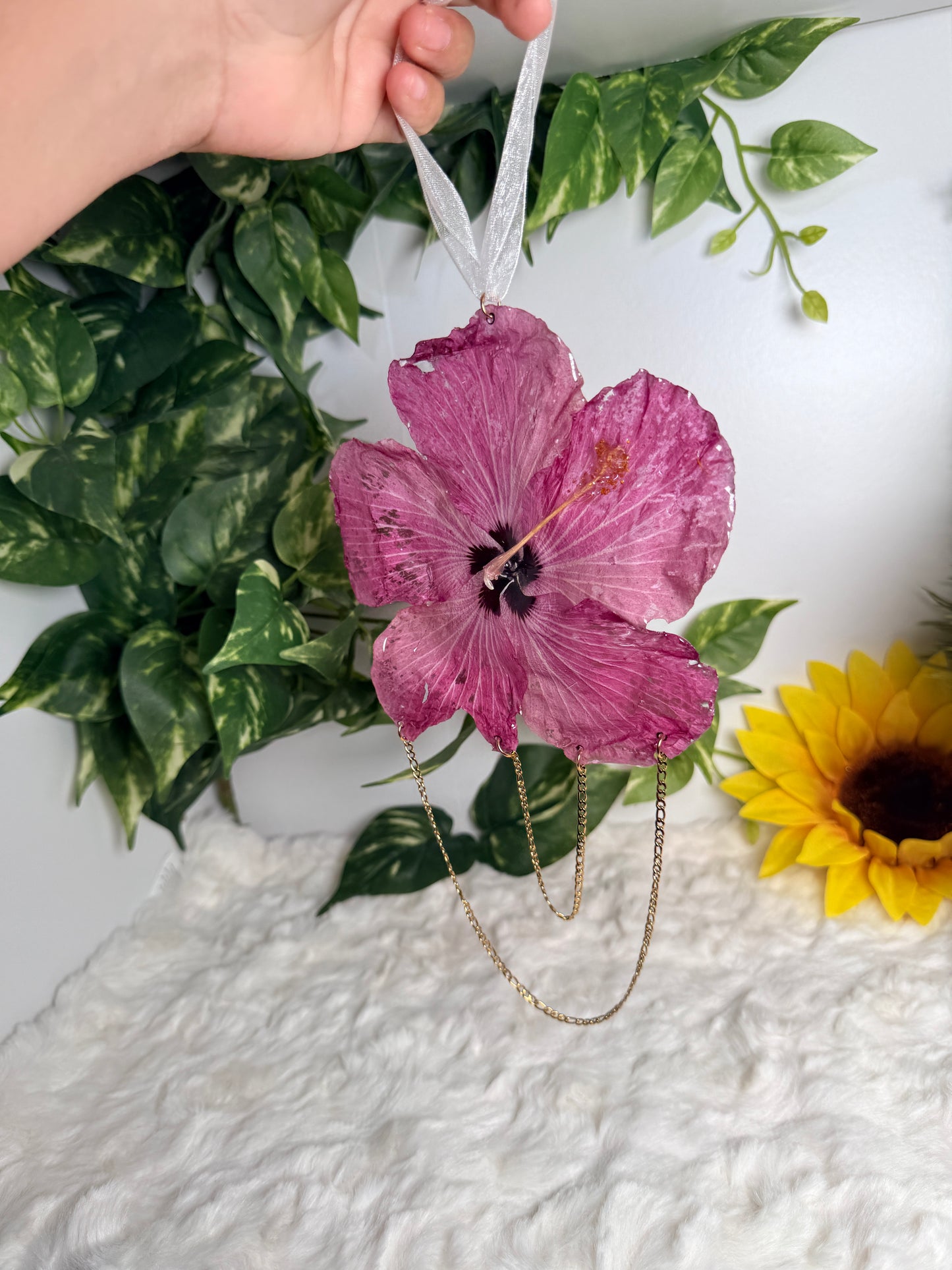 Rosé Chain Exotic Poppy Hanging