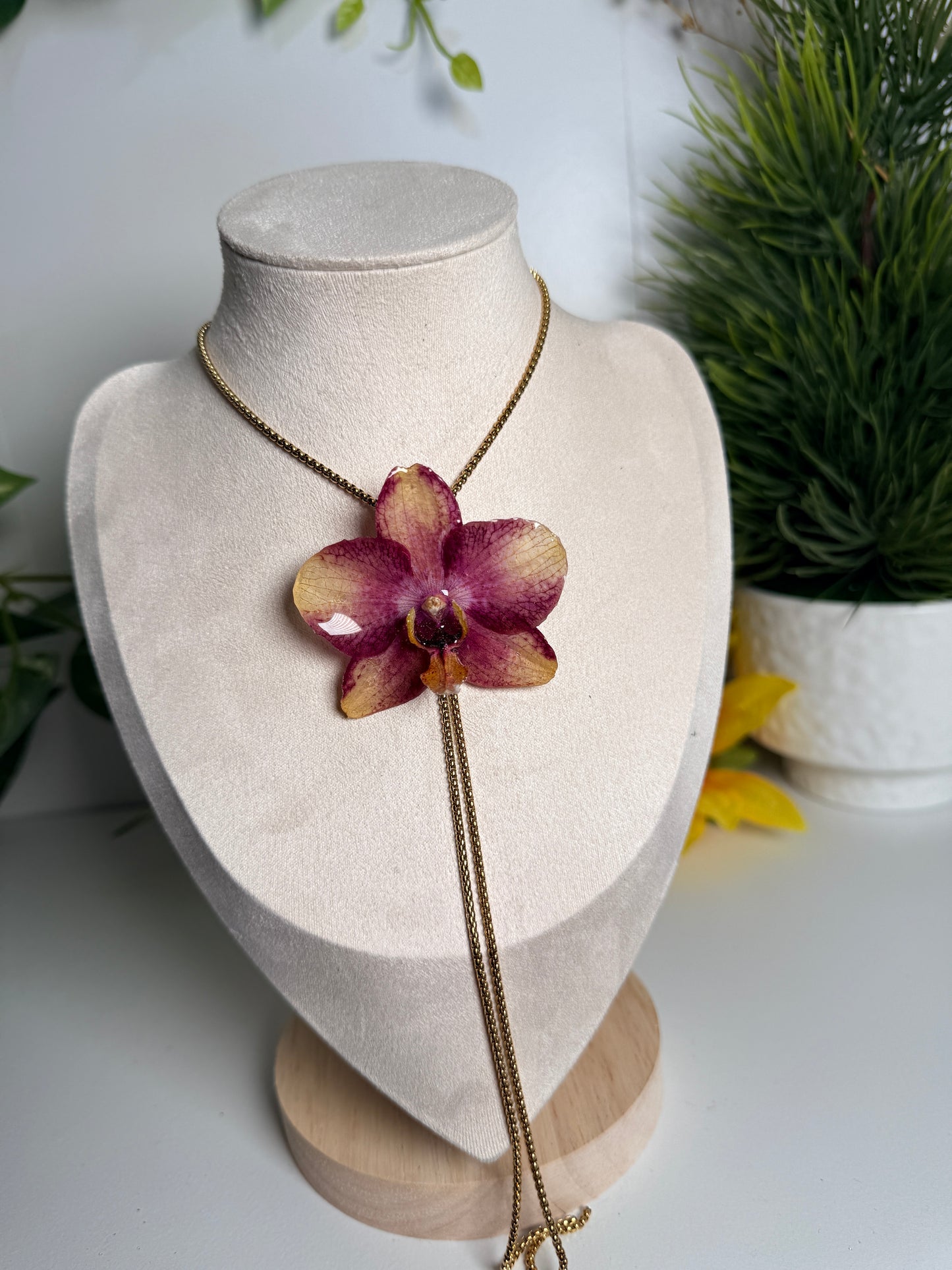 Fairy Phalaenopsis orchid lariat necklace