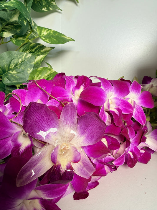 Dendrobium necklace