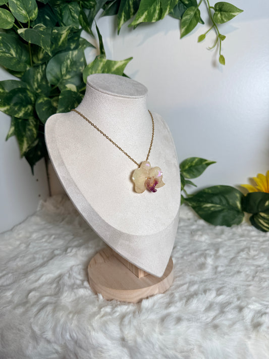 Ivory Orchid Mini Necklace