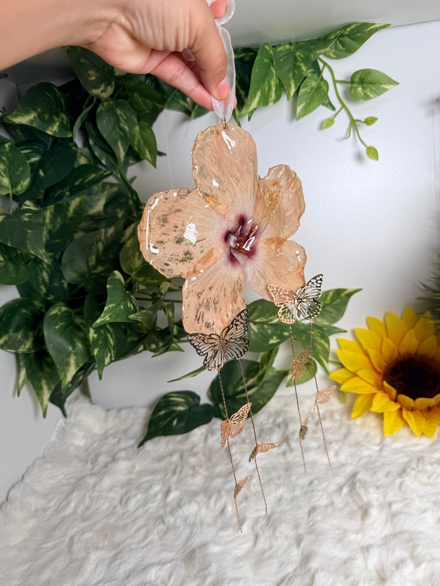 Golden Whisper Exotic Poppy Charm