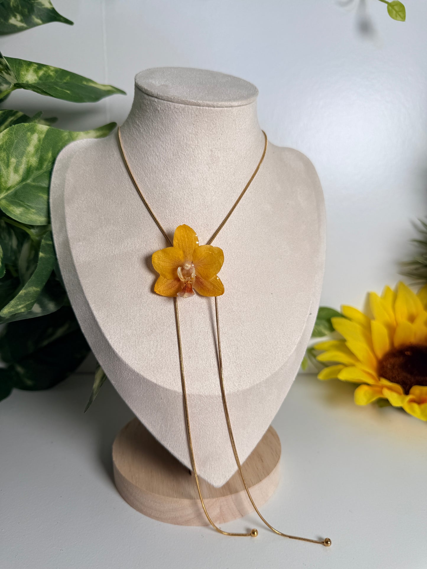 Mini Yellow Phalaenopsis necklace