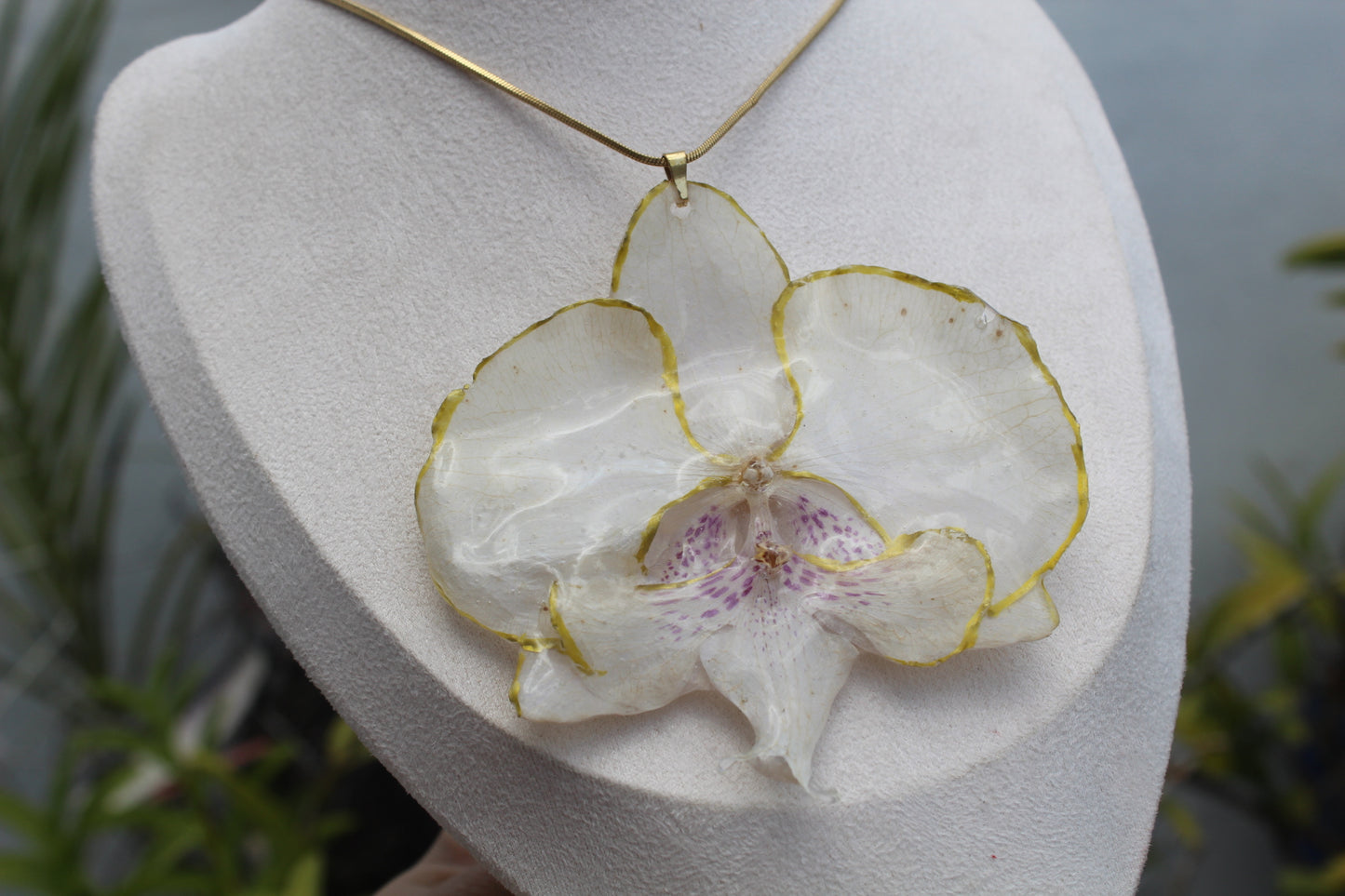 Big Phalaenopsis Orchid necklace