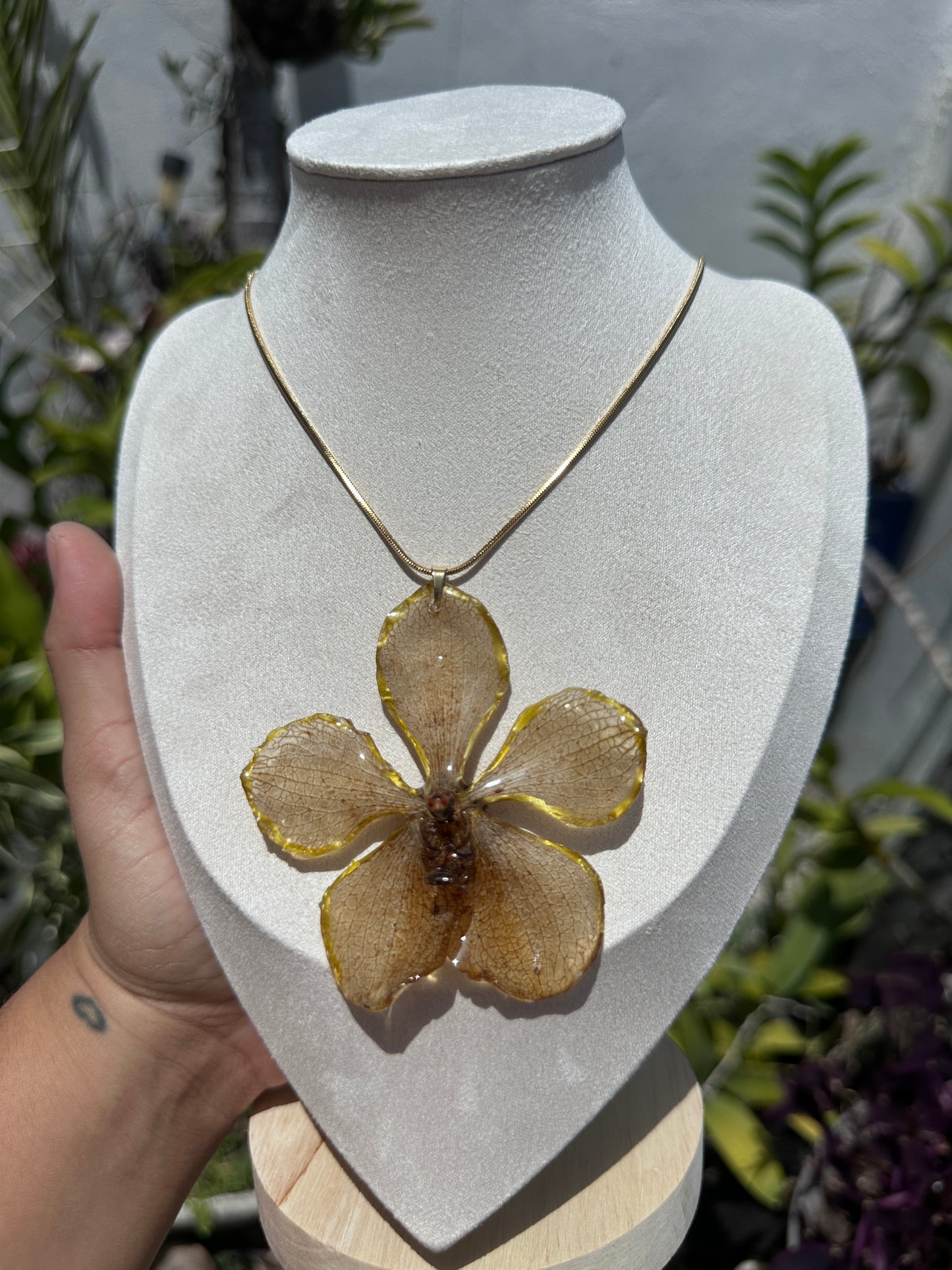 Orchid Vanda necklace