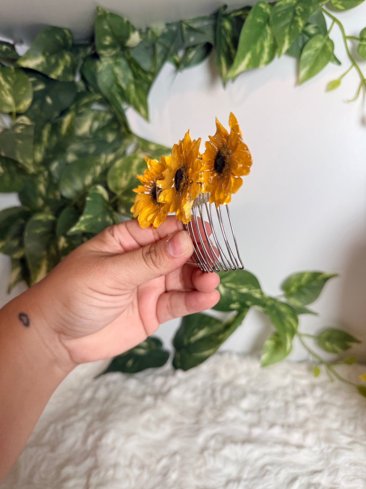 Golden Sunflower Hair Comb