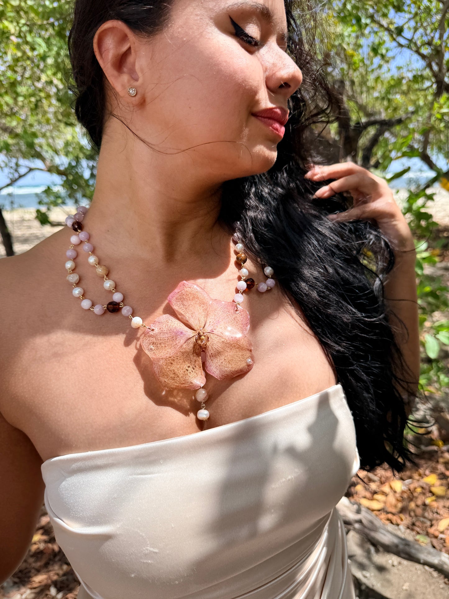 Vanda Blush Pearl Necklace
