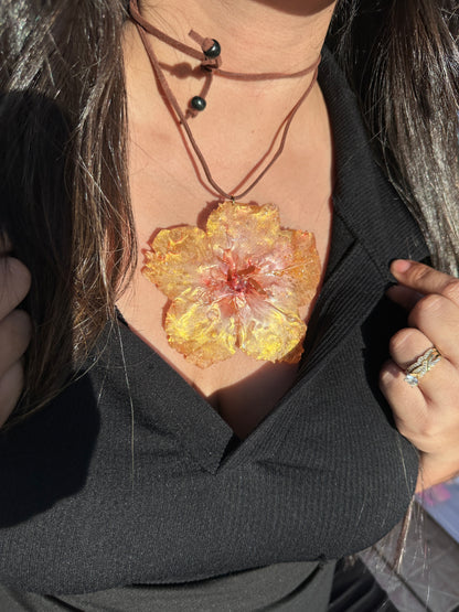 Yellow amapola Choker