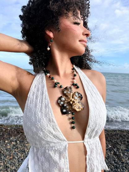 Vanda Noir Pearl Lariat Necklace