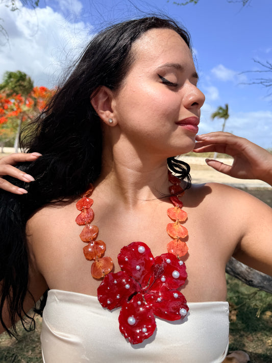 Flamboyán Poppy Pearl Necklace