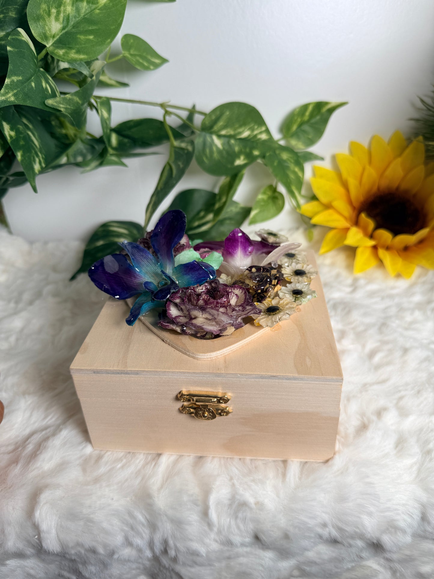 Garden of Memories Box 🌷