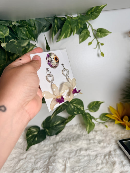 White/purple Dendrobium earrings