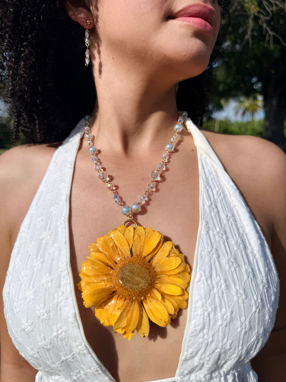 Golden Gerbera Sun Statement Necklace(pre venta 16 oct)