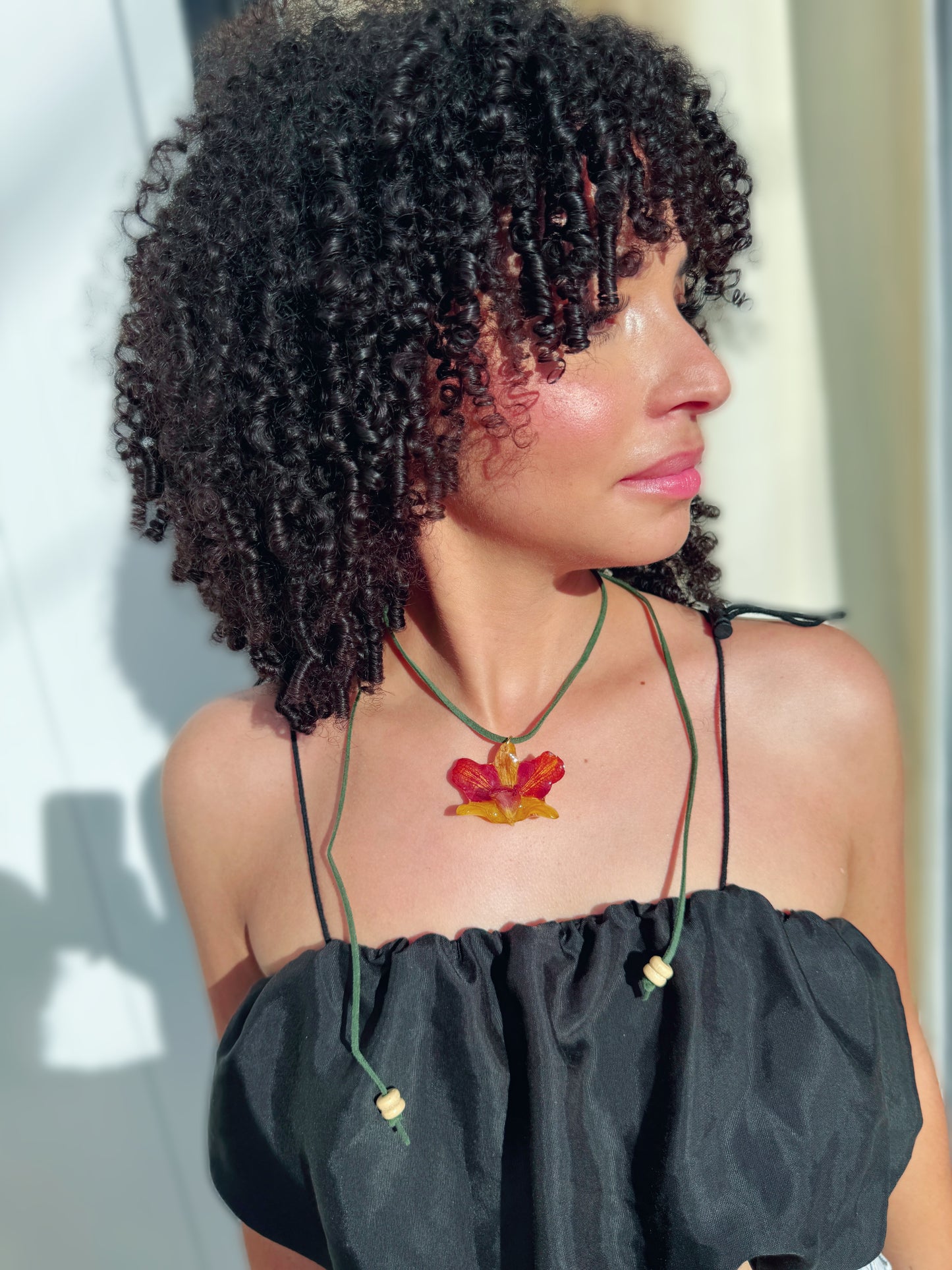 Dendrobium mini Choker necklace