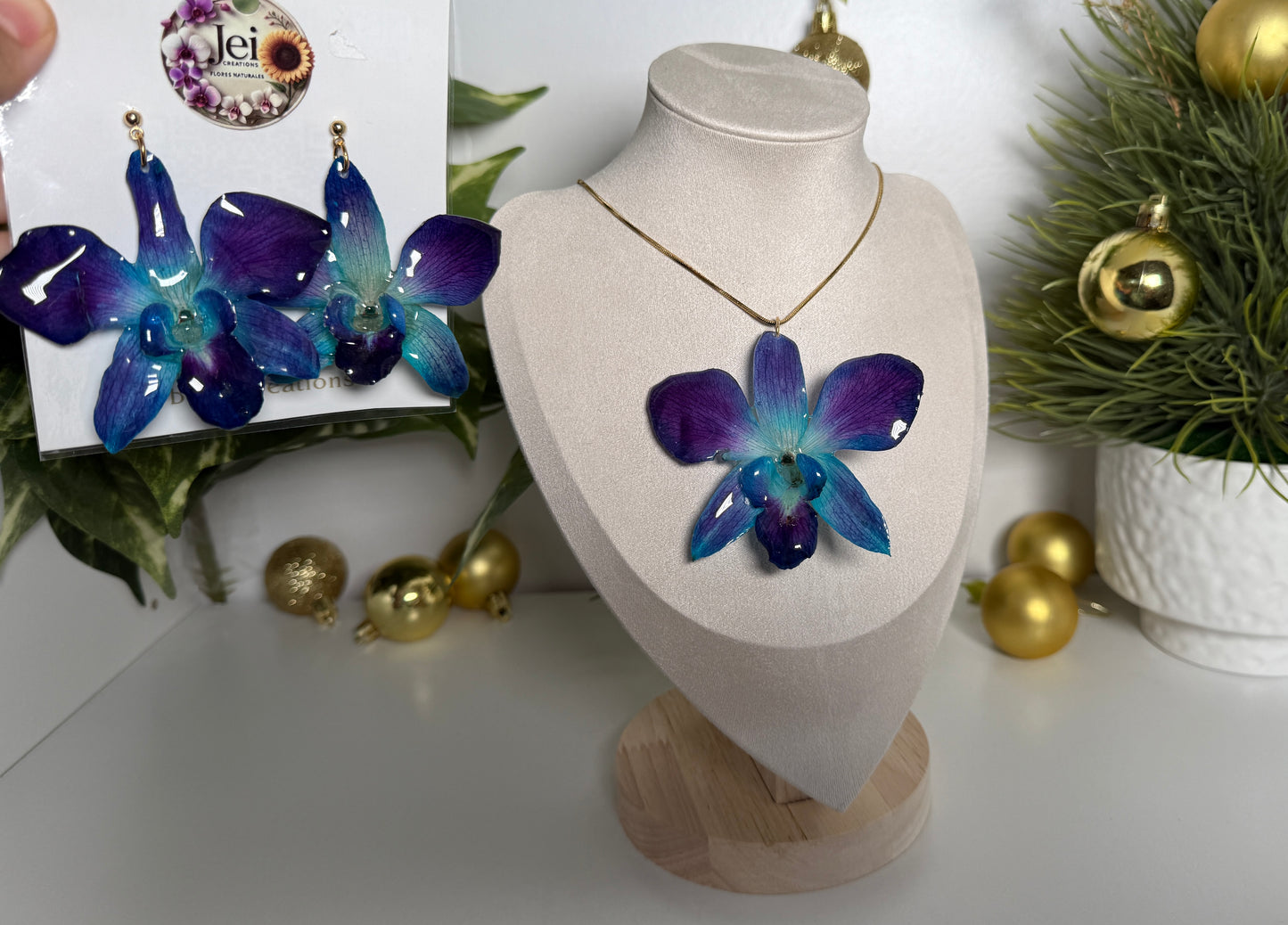 Blue Orchid floral Set