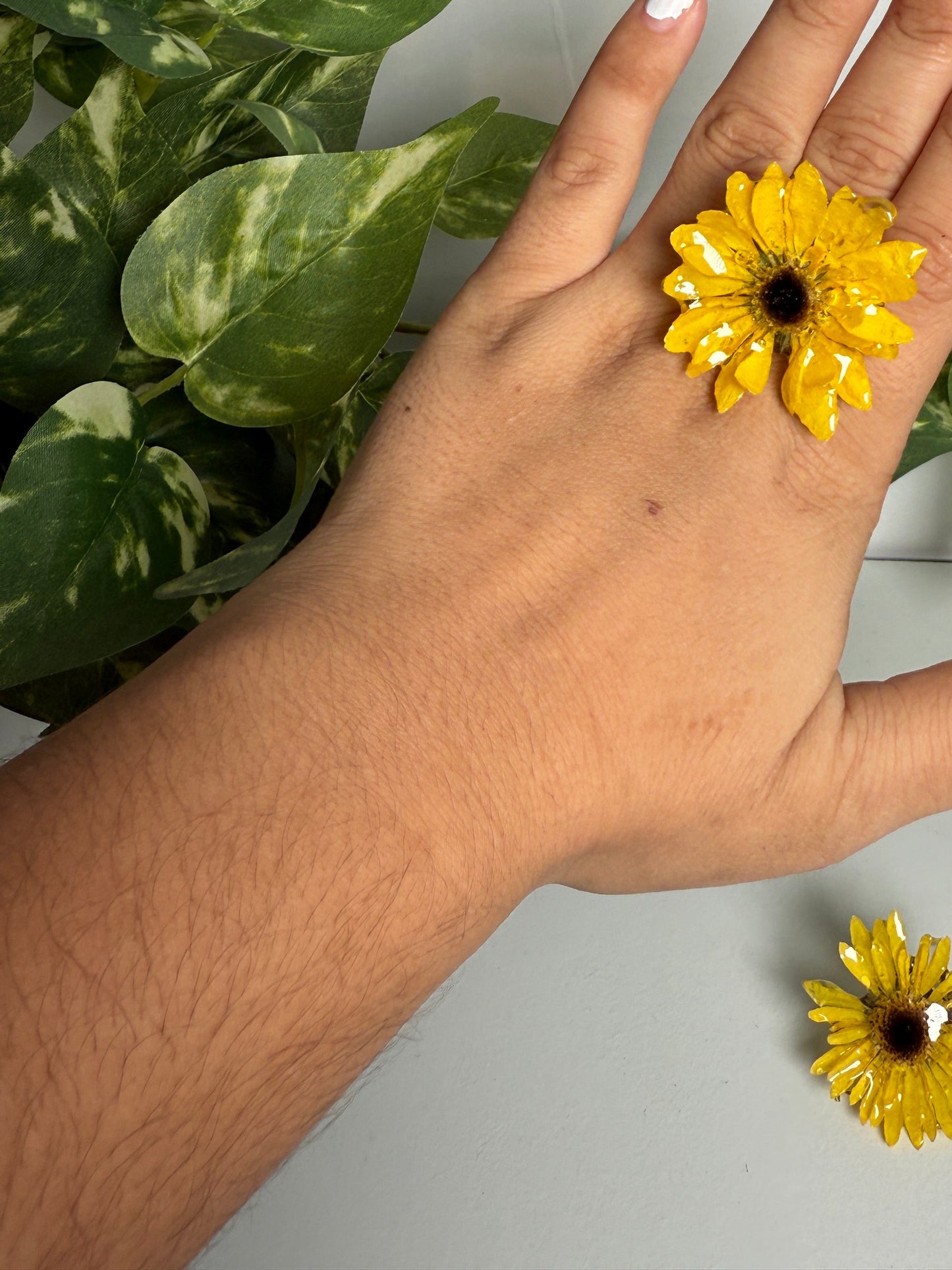 Sunflower ring