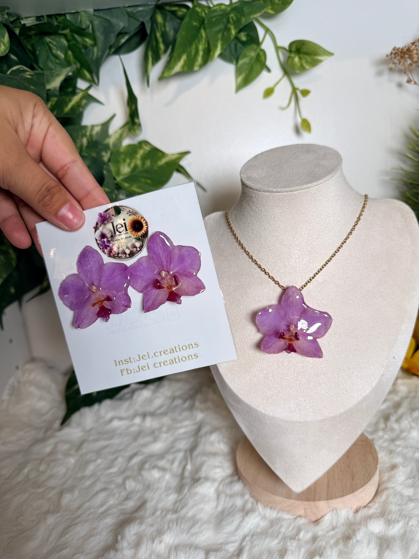 Lavender Orchid Set