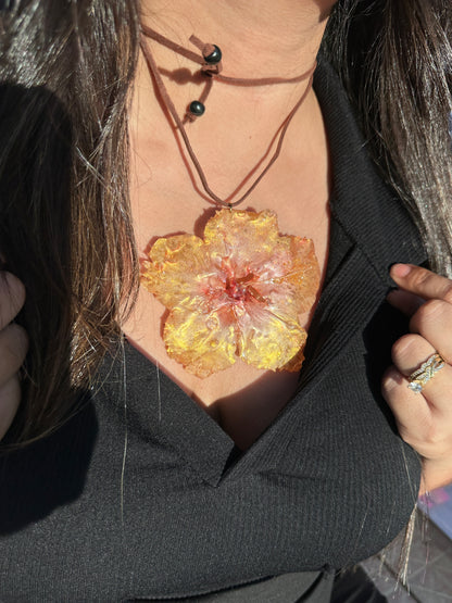 Yellow amapola Choker