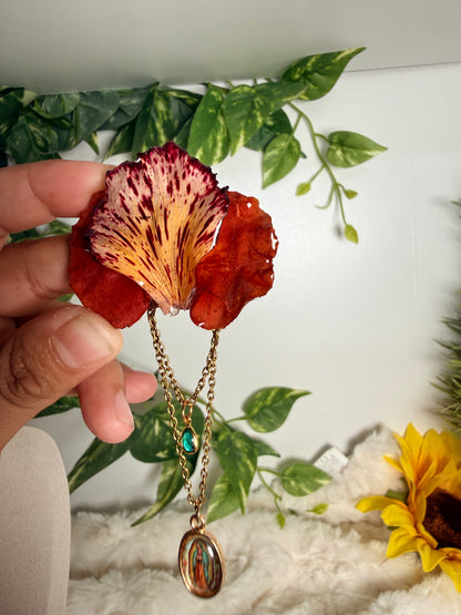 Fe y Flamboyán Brooch