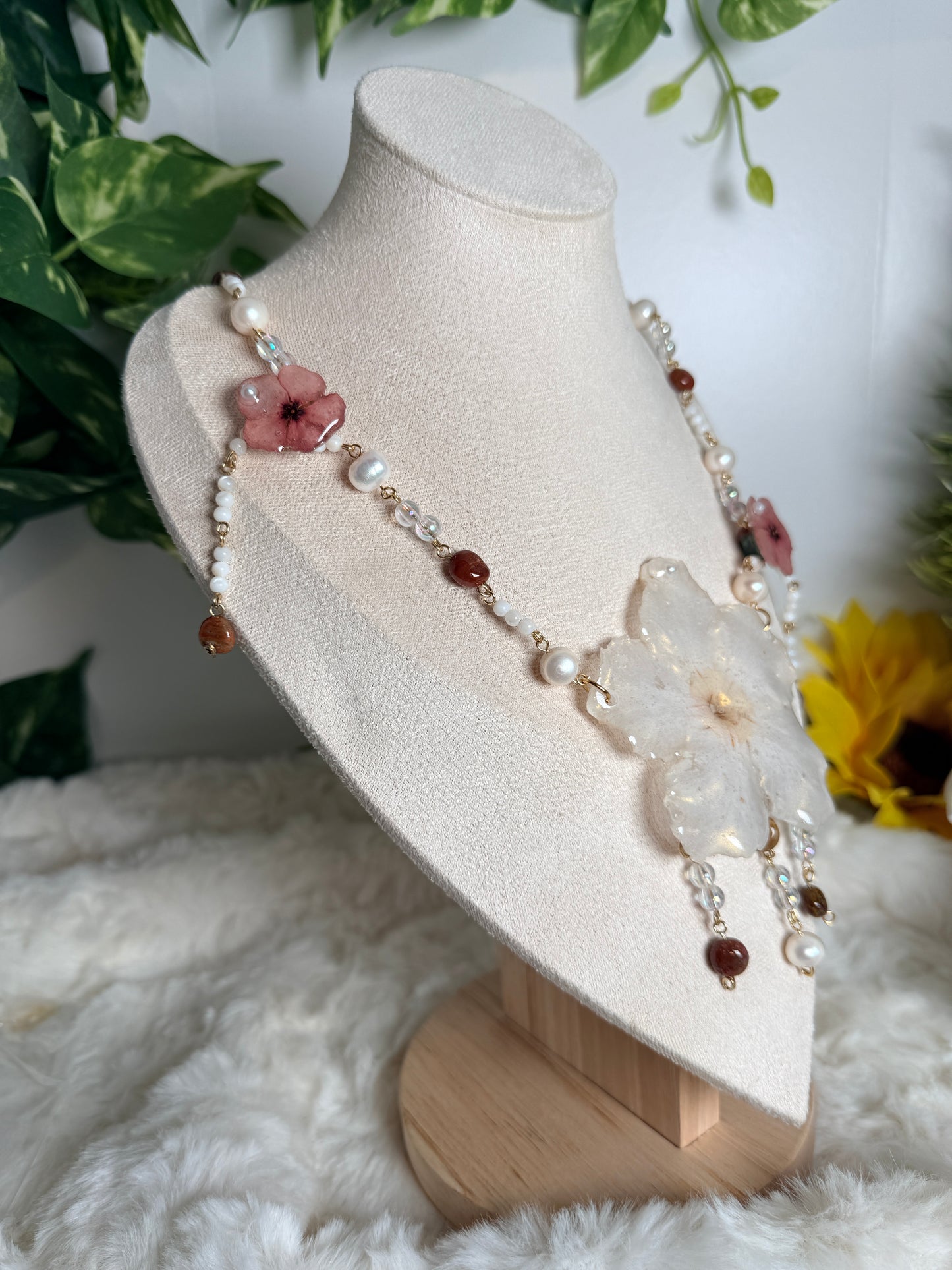 Ivory Garden Necklace