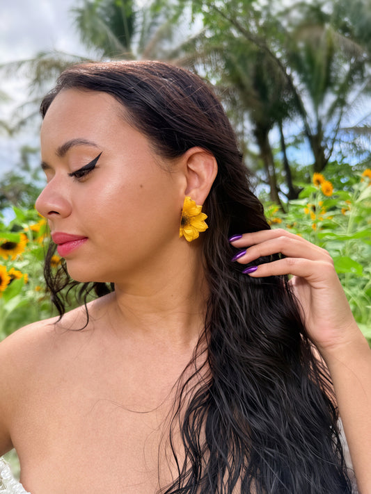 Sunlit Bloom Earrings