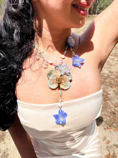 Orquídea Vanda & Delphinium Necklace
