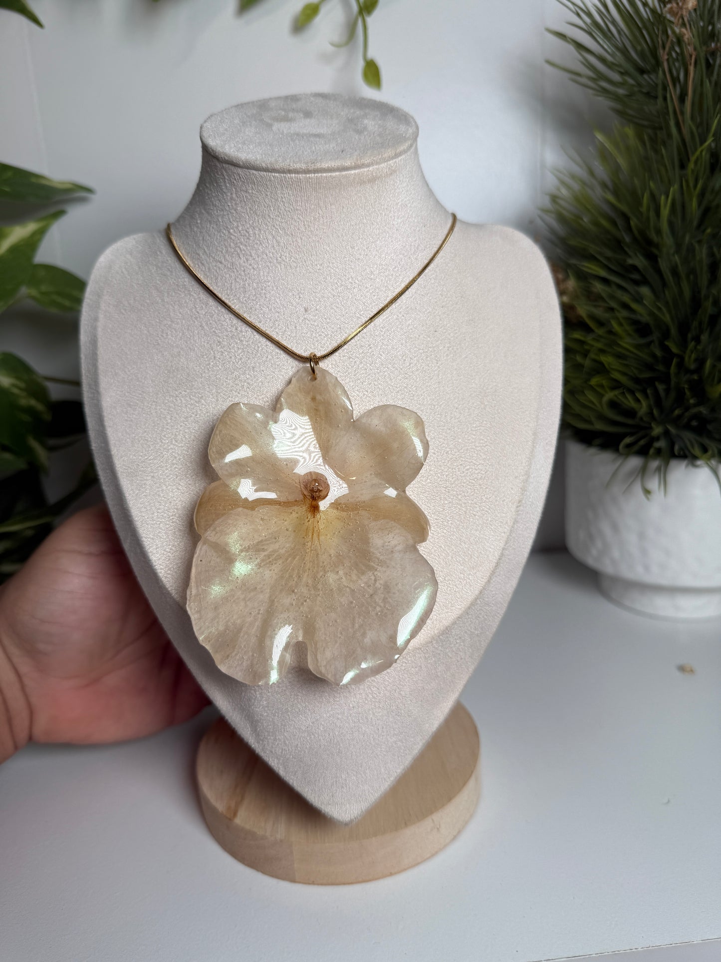 Flowers necklace
