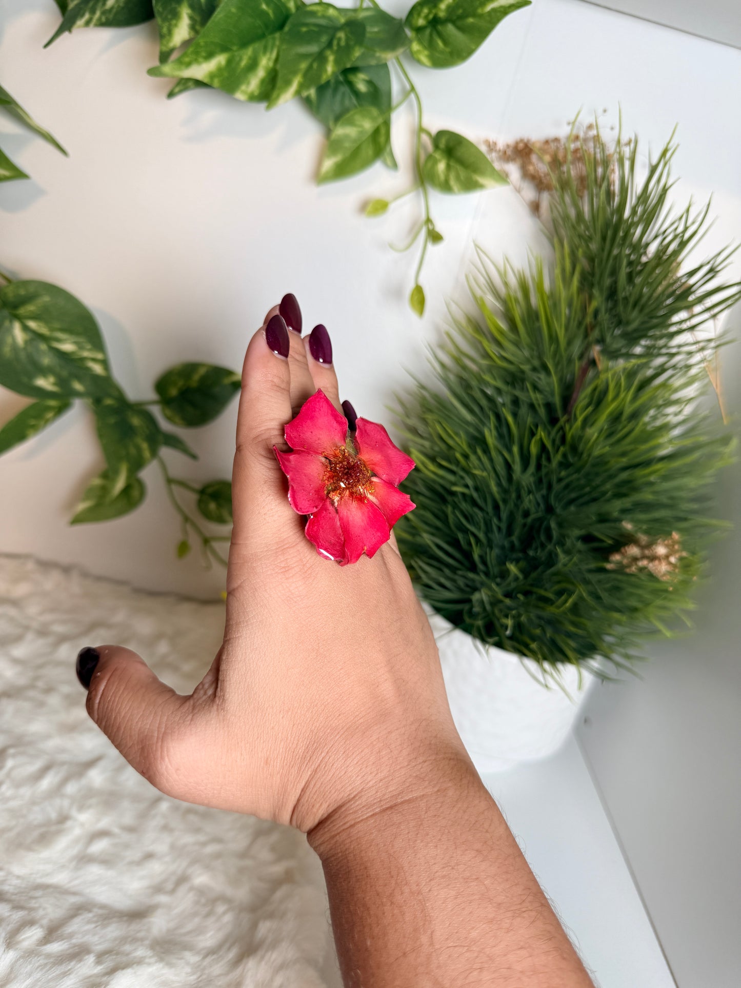 Exotic rose ring