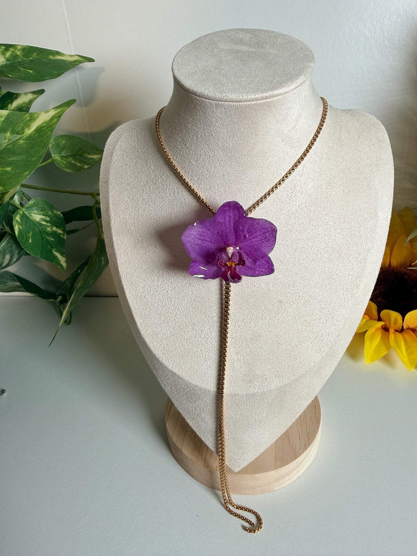 Mini Phalaenopsis orchid lariat necklace