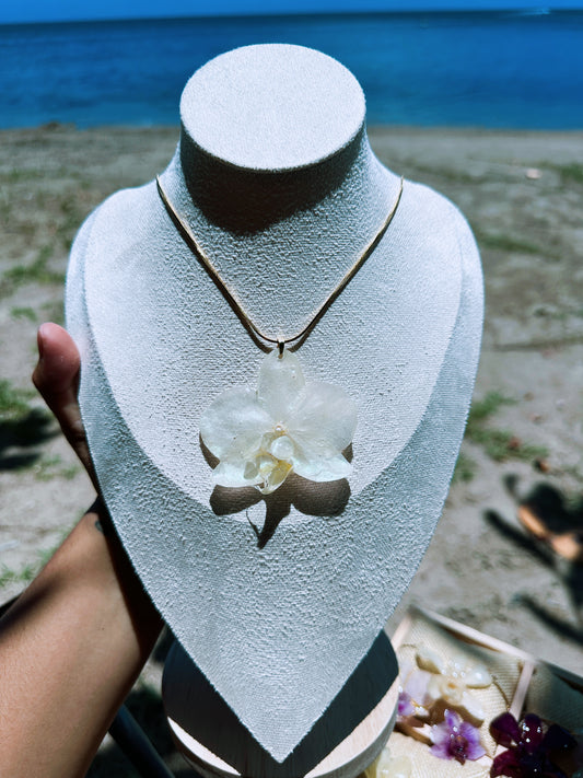 Phalaenopsis white Orchid necklace