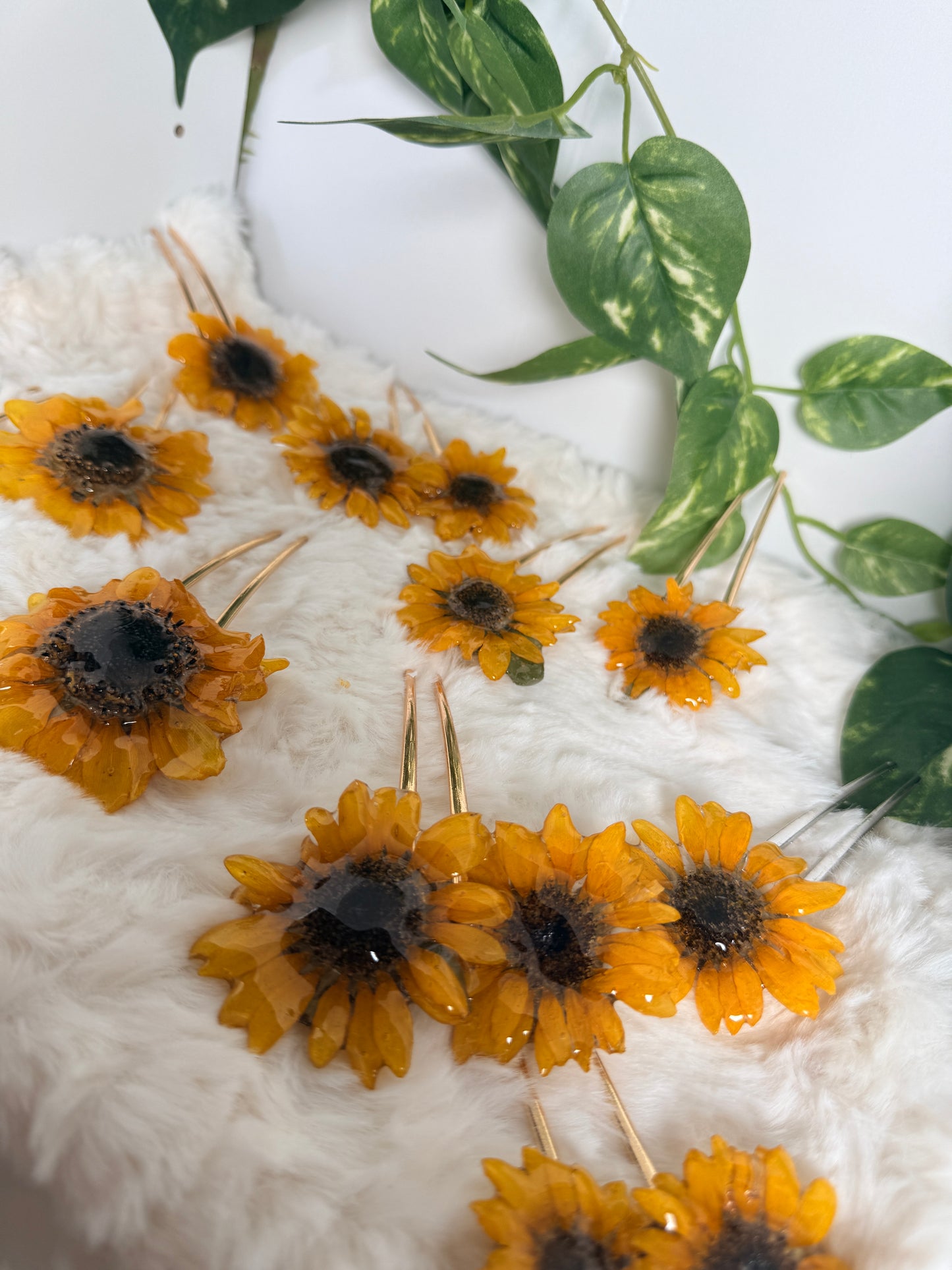 Golden Sun Bloom Hair Pin