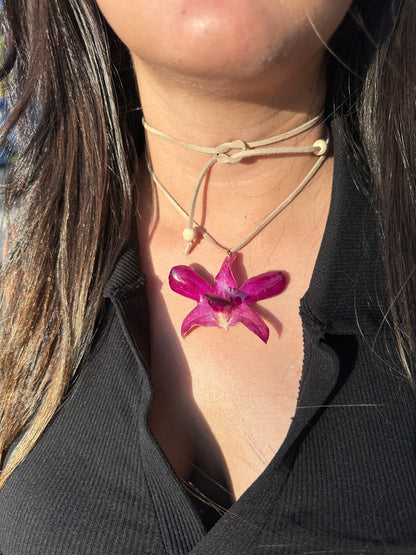 Pretty Orchid Choker