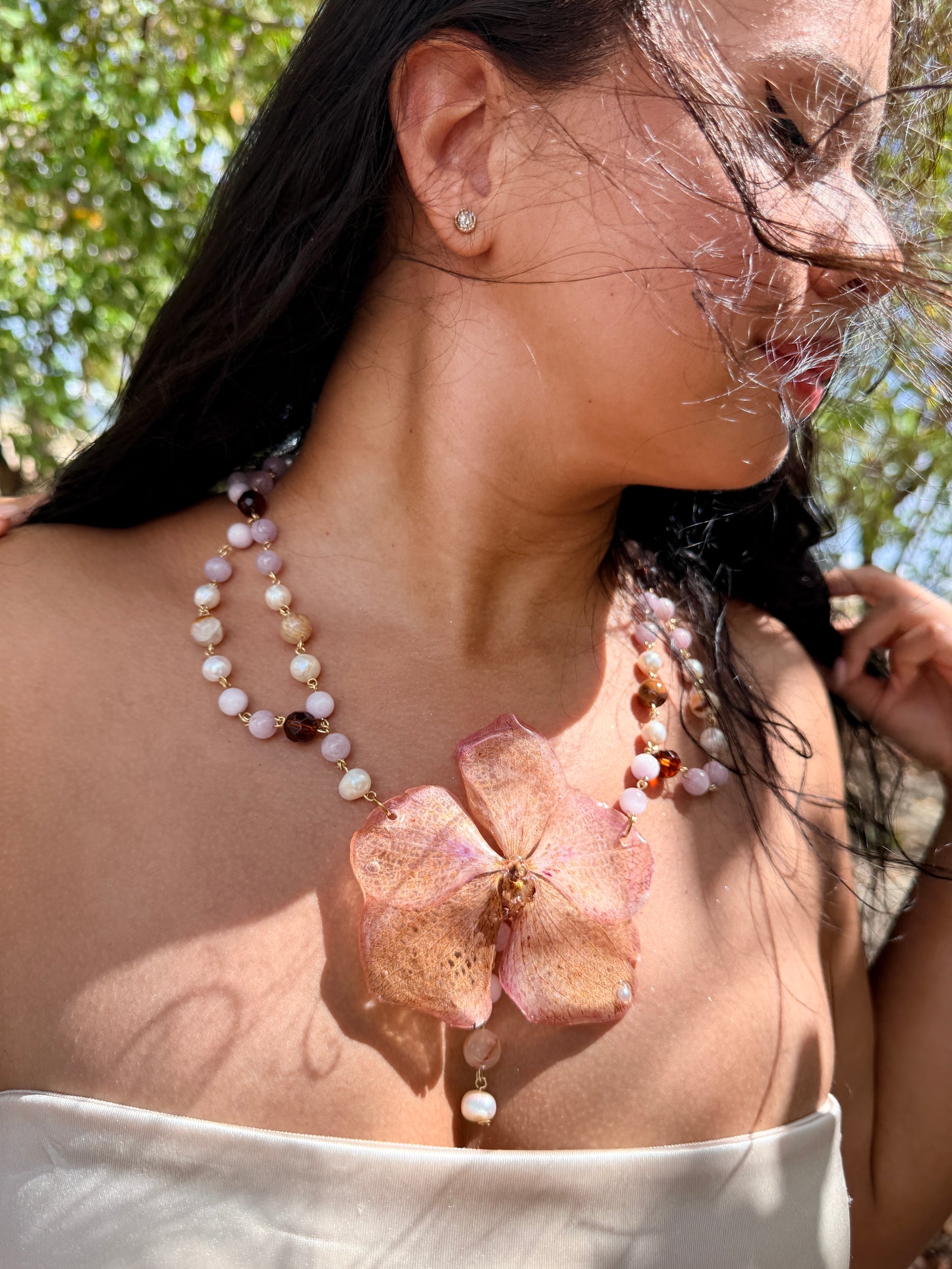 Vanda Blush Pearl Necklace