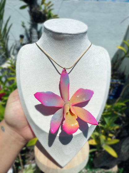 Colorfull Cattleya necklace