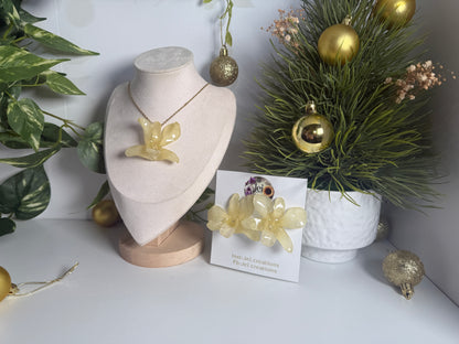 Dendrobium Orchid stud set ❤️